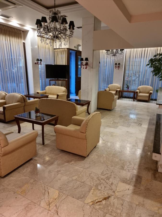 Esperia City Hotel Dráma Eksteriør billede